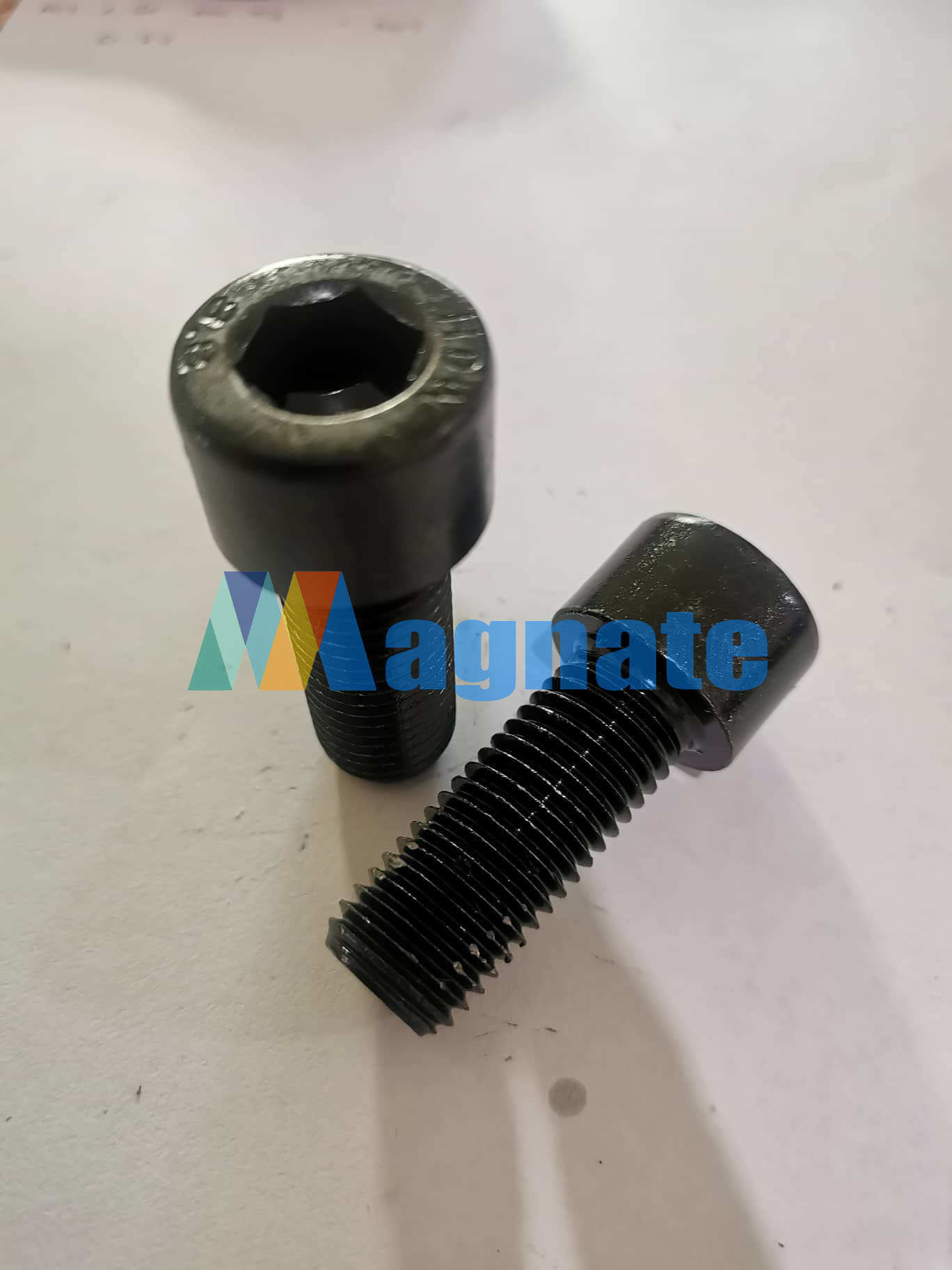 Hexagonal Screw M16x40 DIN 912 GR. 8.8