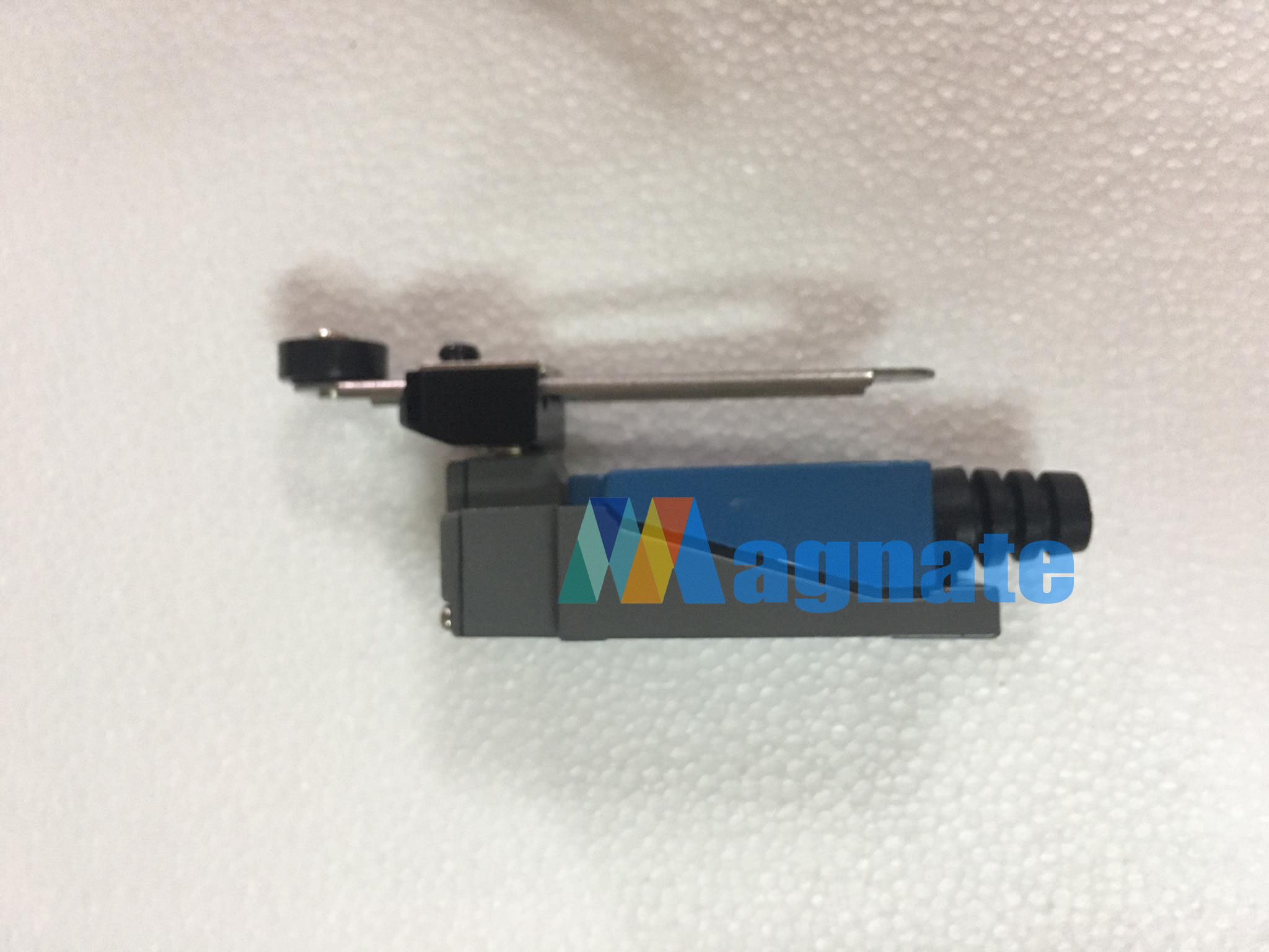 Moujen Limit Switch PN: ME-8108